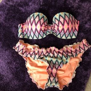 Victoria’s Secret bikini (bandeau)